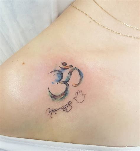 tatuajes hindues para mujer|Tatuajes hindues